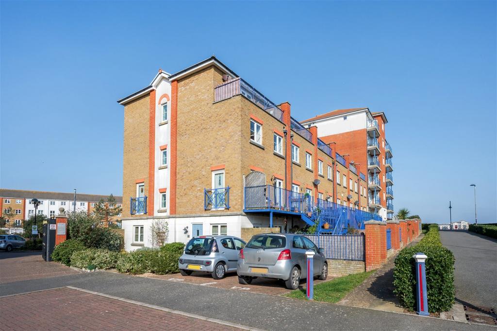 Dominica Court, Eastbourne BN23 5 bed end of terrace house £450,000