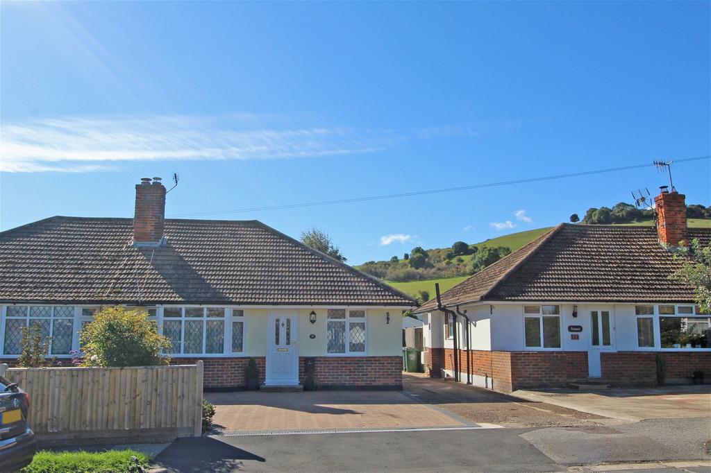 Gorringe Valley Road, Eastbourne BN20 2 bed semidetached bungalow £