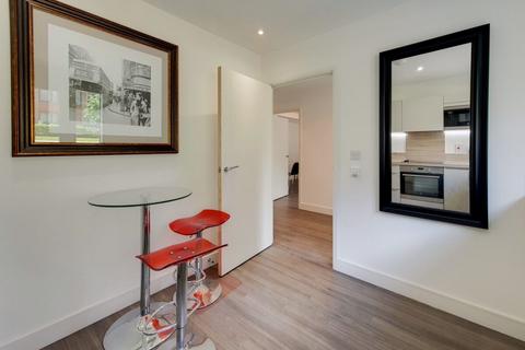 3 bedroom flat to rent - Pell Street London SE8