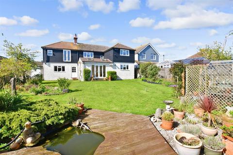4 bedroom detached house for sale - Clover Rise, Whitstable, Kent