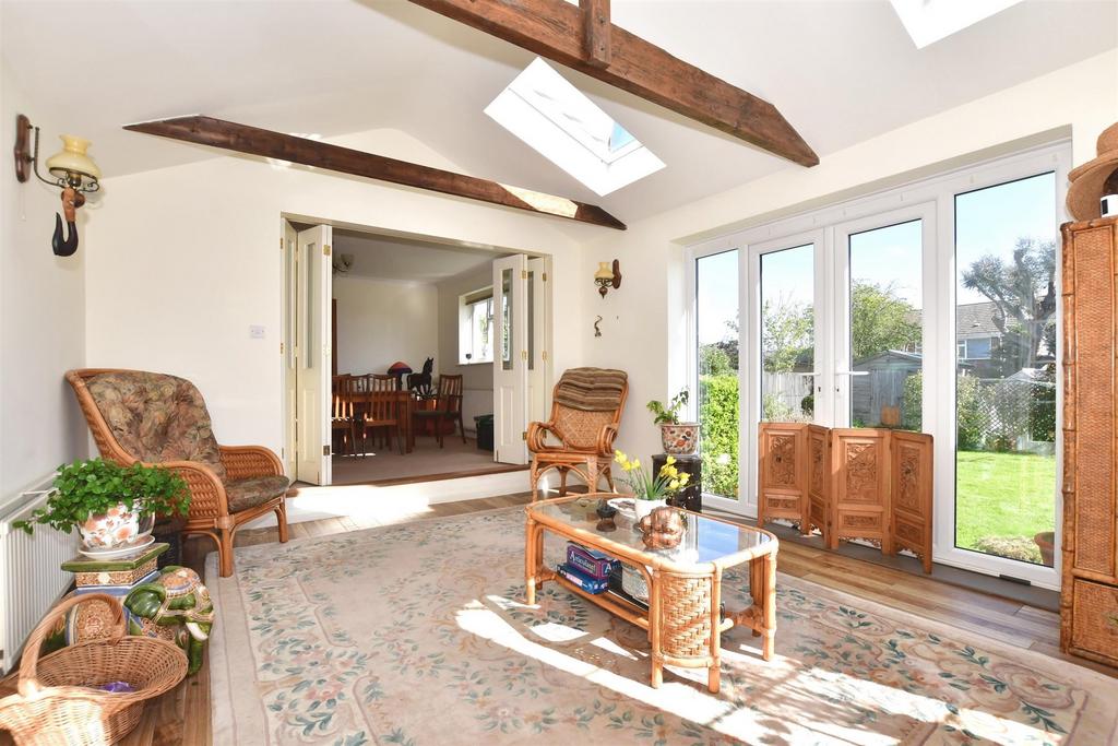 Clover Rise, Whitstable, Kent 4 bed detached house for sale £650,000