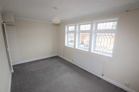 2 bedroom house to rent, Tine Road, Chigwell Row