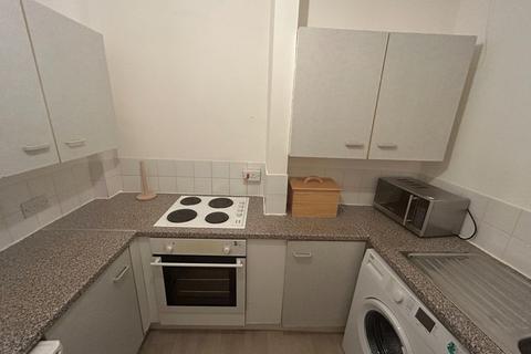 2 bedroom flat to rent, Dalry Road, Dalry, Edinburgh, EH11