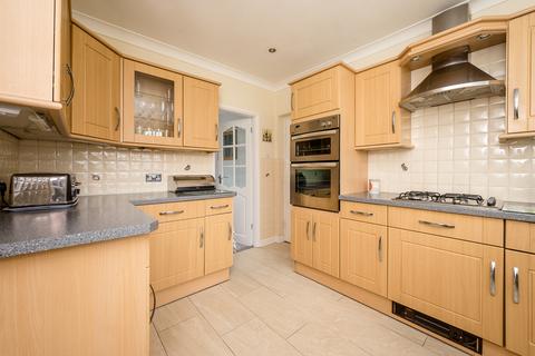 20 Avery Square, Haydock, St Helens, WA11 0XB