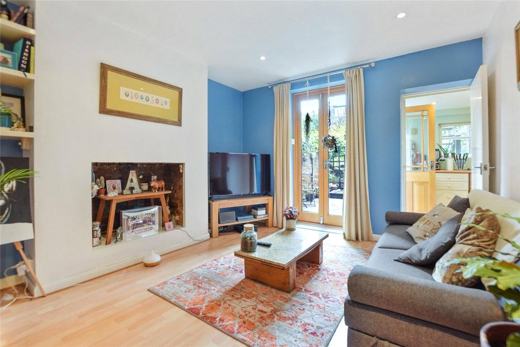Ellerslie Road, London, W12 1 bed ground floor flat £1,846 pcm (£426 pw)