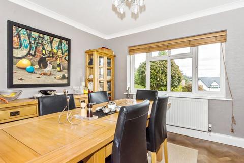 4 bedroom detached house to rent, The Hillside, Orpington