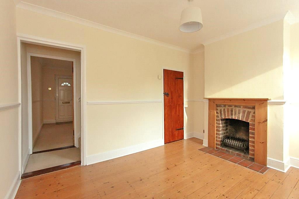 Borden Lane, Sittingbourne, Kent, ME10 2 bed terraced house for sale