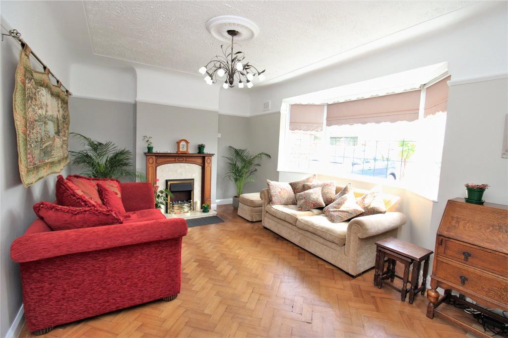 Town Meadow Lane, Moreton, Wirral... 2 bed detached house £240,000