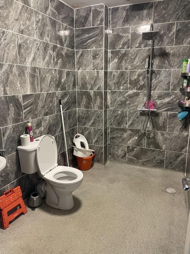 Wet room ds