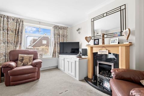 39 Augustine Avenue, Studley, B80 7JL