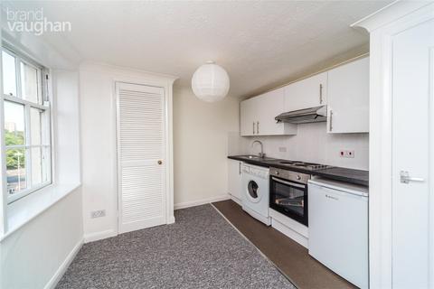 Studio to rent, Pavilion Parade, Brighton, BN2