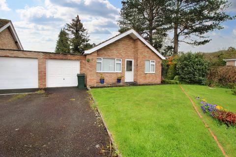 2 bedroom detached bungalow for sale, 48 Stretton Farm Road, Church Stretton SY6