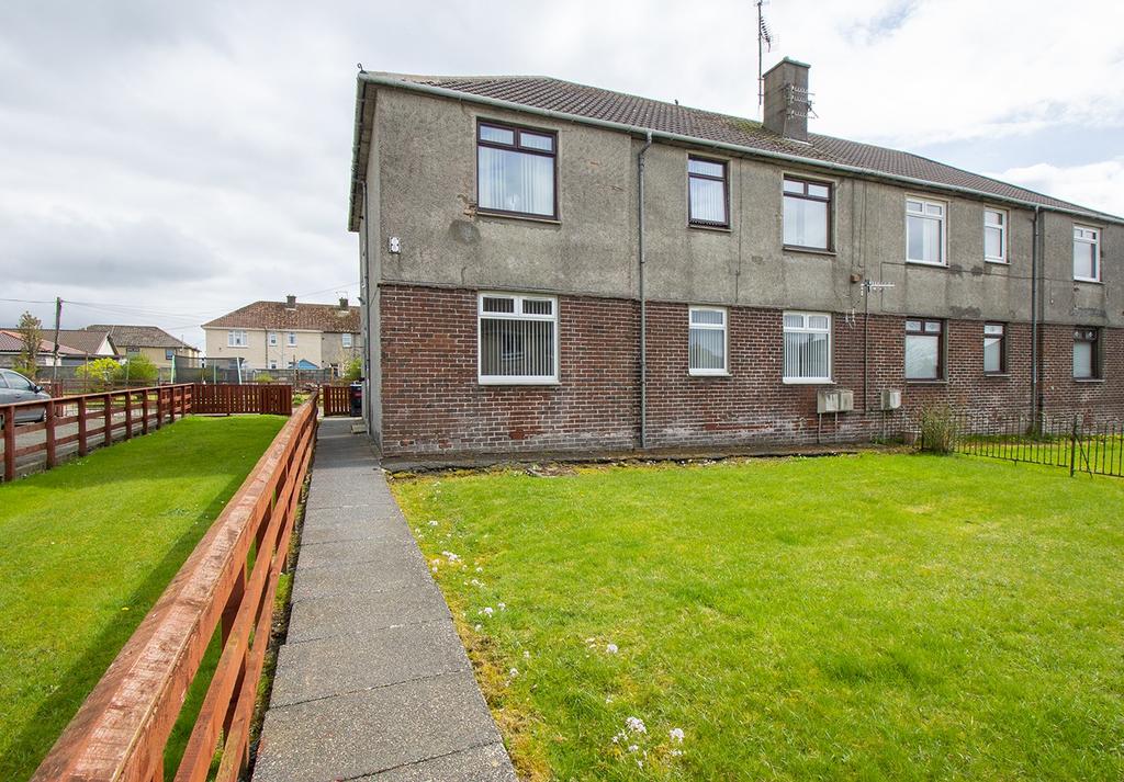 3 Bedroom Ground Floor Flat