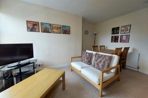 3 bedroom flat to rent, Charlotte  Street, The City Centre, Aberdeen, AB25