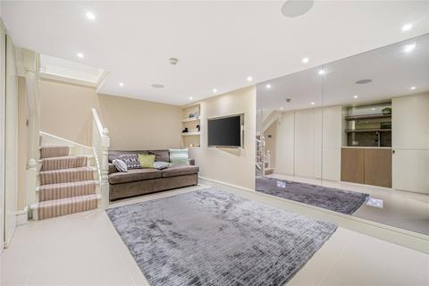 3 bedroom apartment to rent, Lancaster Gate, Hyde Park, London, W2