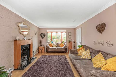 6 bedroom detached house for sale - Coulstock Road, Burgess Hill, West Sussex, RH15