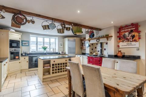 6 bedroom detached house for sale, Sevington, Grittleton