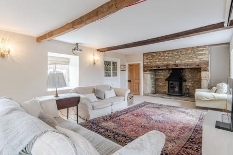 undefined, Sevington, Grittleton