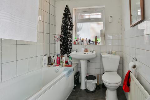 2 bedroom end of terrace house for sale - Cumberland Villas, Egton Street, Hull,  HU8 7HX