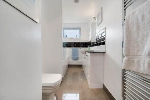 35 Cubitt Way, Peterborough, PE2 9NF