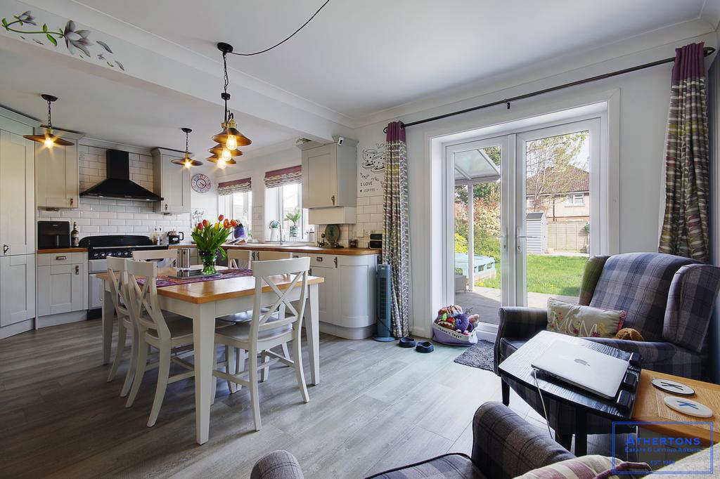 Ripon Road, Bournemouth, BH9 3 bed semidetached house £360,000
