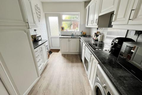 3 bedroom terraced house for sale - Balfour Road, Queens Park, Northampton NN2 6JP