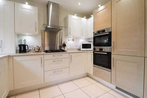 2 bedroom retirement property for sale - Priory Court, Marlborough, SN8 4FE