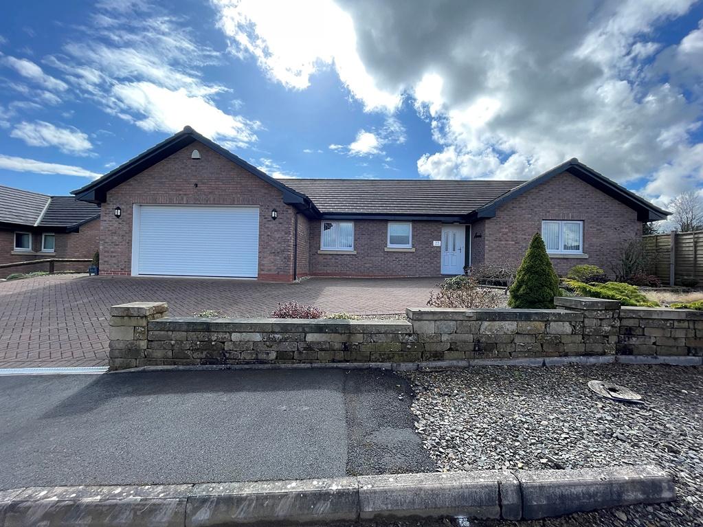 22 Woodlands Drive, Lochmaben... 3 bed bungalow £320,000