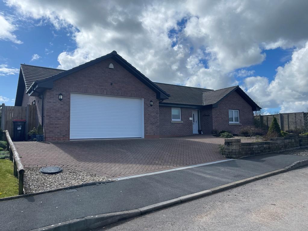 22 Woodlands Drive, Lochmaben... 3 bed bungalow £320,000