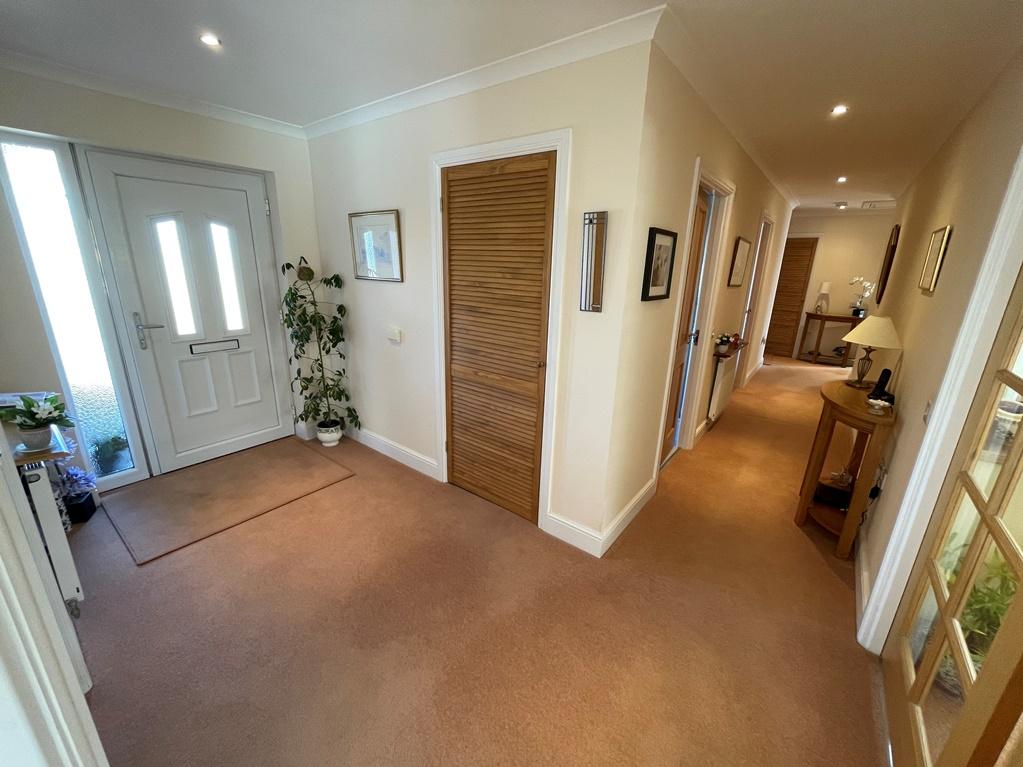 22 Woodlands Drive, Lochmaben... 3 bed bungalow £320,000