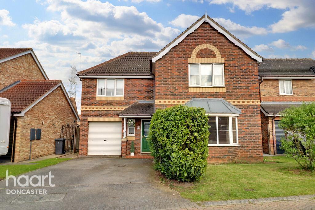 Fair Holme View, Armthorpe, Doncaster 4 bed detached house for sale £
