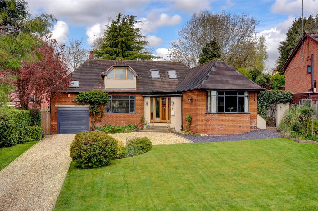 Redditch Road, Kings Norton, Birmingham, West Midlands, B38 4 bed bungalow for sale £795,000