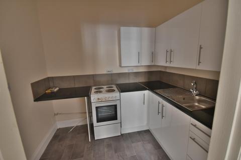 1 bedroom flat to rent, Ney Court, Wrexham, LL13