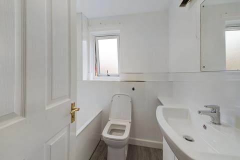 2 bedroom flat to rent, Parkside Terrace, Newington, Edinburgh, EH16