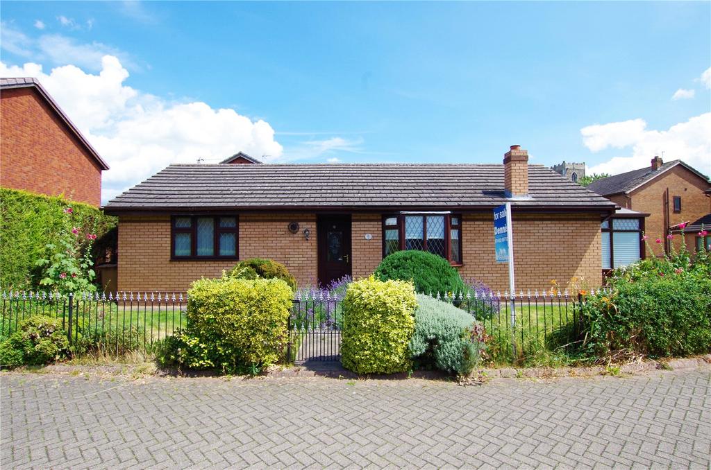 Churchill Rise, Burstwick, Hull, East Yorkshire, HU12 3 bed bungalow