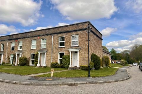2 bedroom terraced house to rent, Grove Place, Lymington, Hampshire, SO41