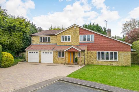 5 bedroom detached house for sale, Burywick, Harpenden, Hertfordshire