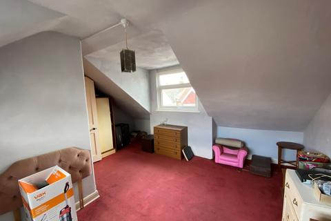 2 Carnarvon Road, Bournemouth, BH1 4EW