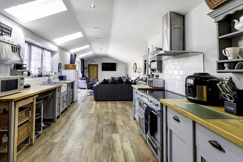 3 bedroom semi-detached house for sale - Union Street, Retford