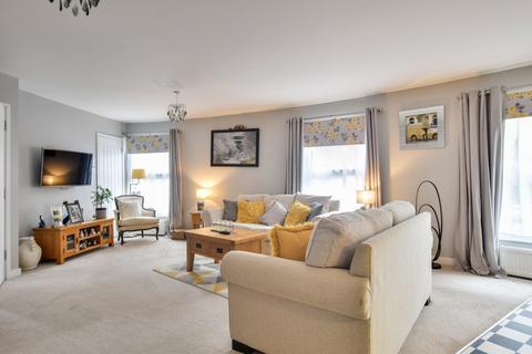 Flat 4, Melville House Braintree Road, Dunmow, CM6 1HS