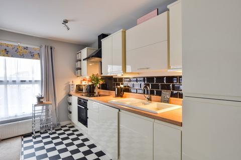 Flat 4, Melville House Braintree Road, Dunmow, CM6 1HS