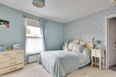 Flat 4, Melville House Braintree Road, Dunmow, CM6 1HS