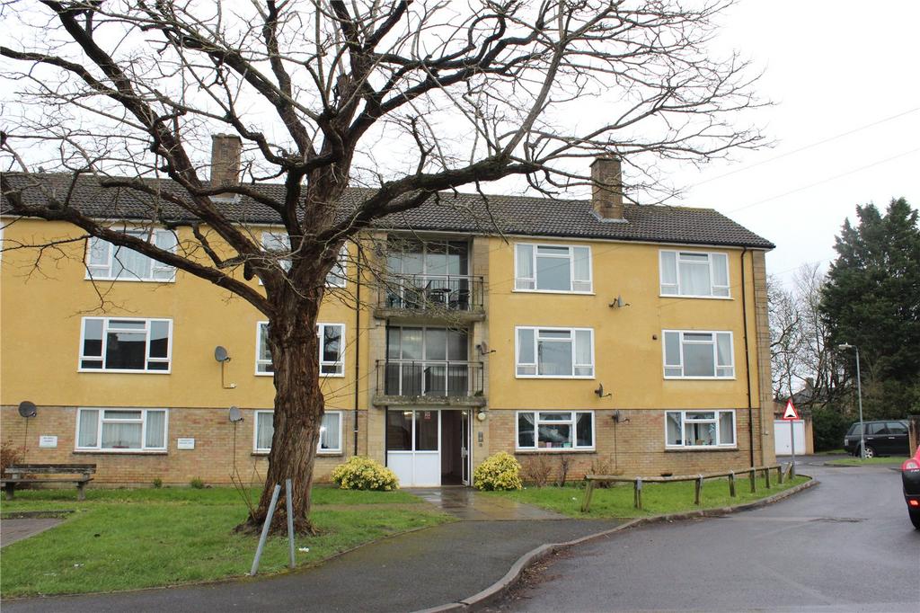 Lypiatt Mead, Corsham, SN13 2 bed apartment £795 pcm (£183 pw)