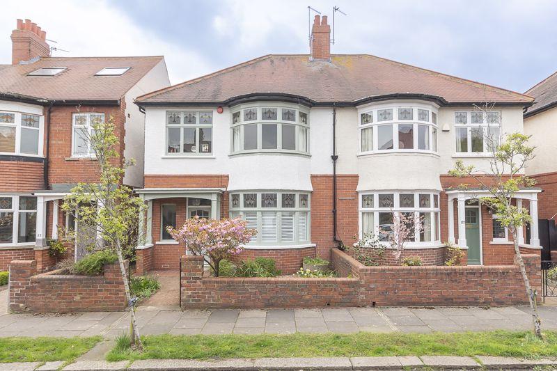 Woodlands, Gosforth, Newcastle upon Tyne 3 bed semidetached house £