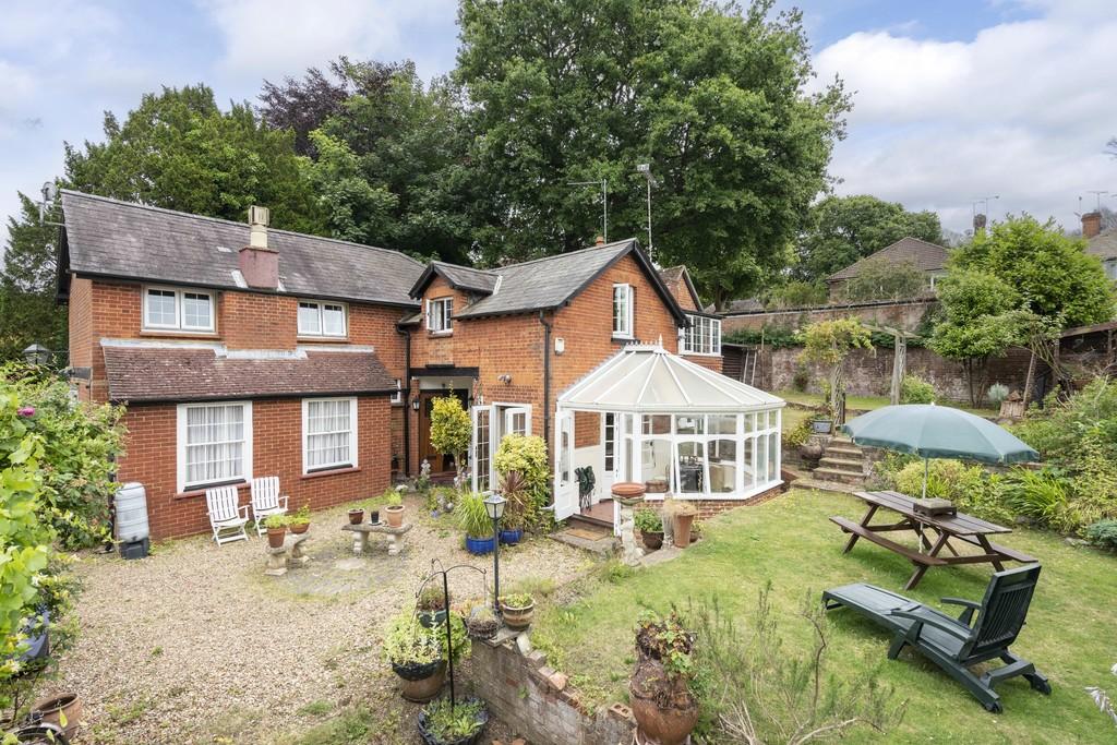 Rose Hill, Dorking 4 bed cottage for sale £1,250,000