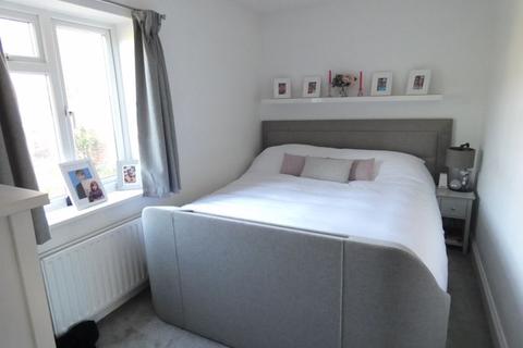 20 Farleys Close, West Horsley, Leatherhead, KT24 6NB