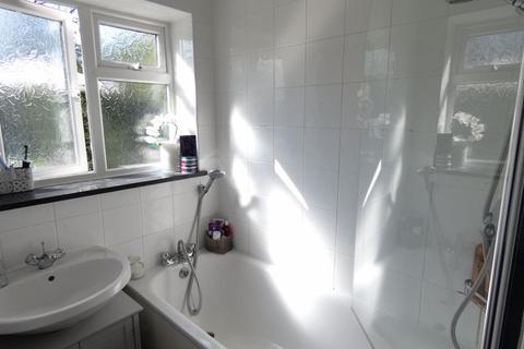 20 Farleys Close, West Horsley, Leatherhead, KT24 6NB
