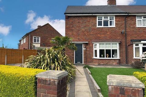 3 bedroom semi-detached house for sale, Somerset Crescent, Wednesbury, WS10 0SG
