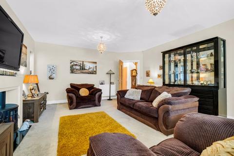 5 Oaks Drive, Sutton Coldfield, B75 5AP