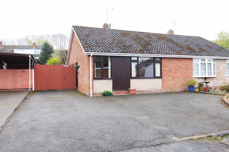 Wheat Hill, Orchard Hills, Walsall, WS5 3DB 2 bed semidetached
